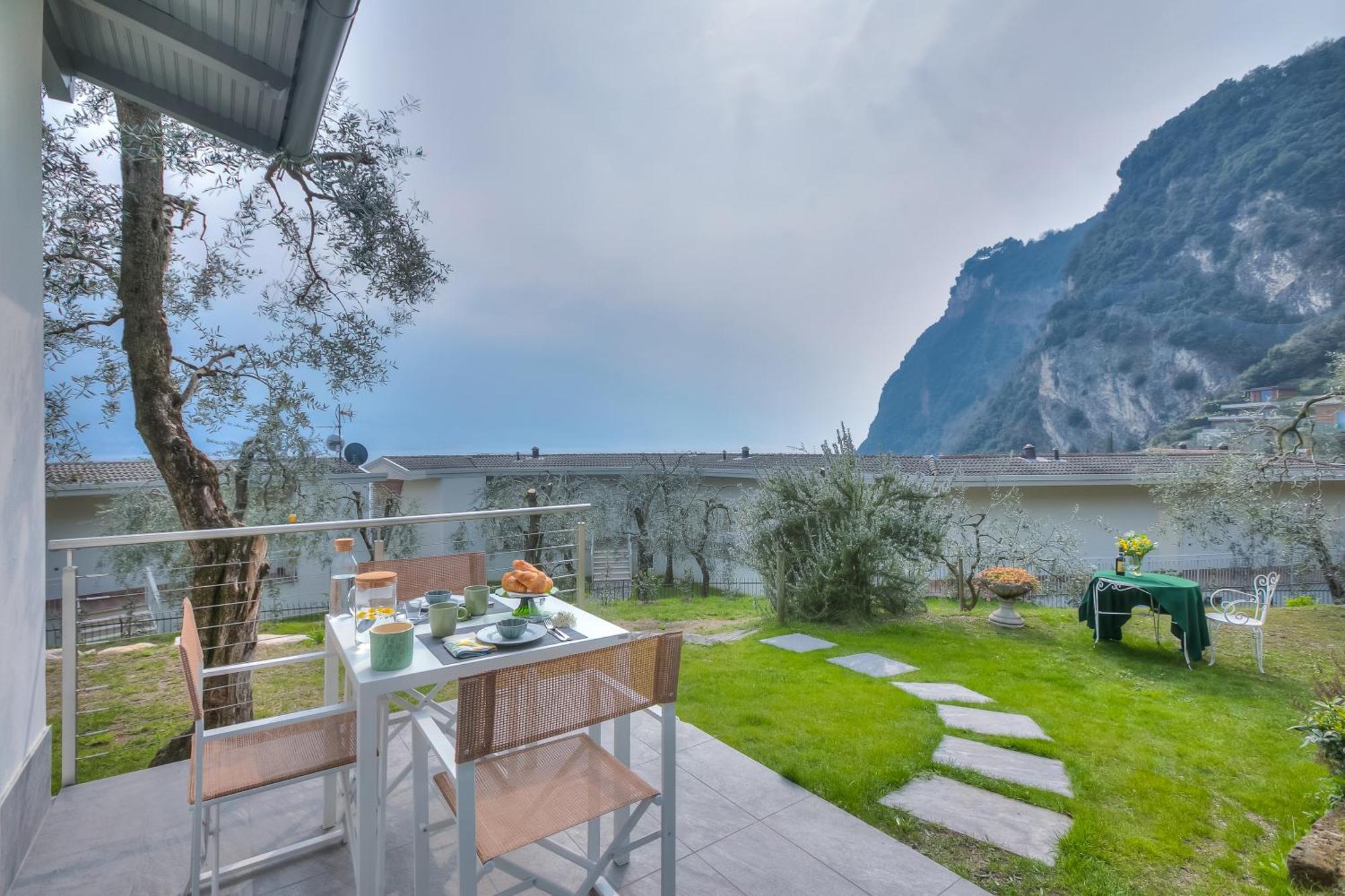 Relais Nanzello Garda Living 1 And 2 Vila Limone sul Garda Exterior foto